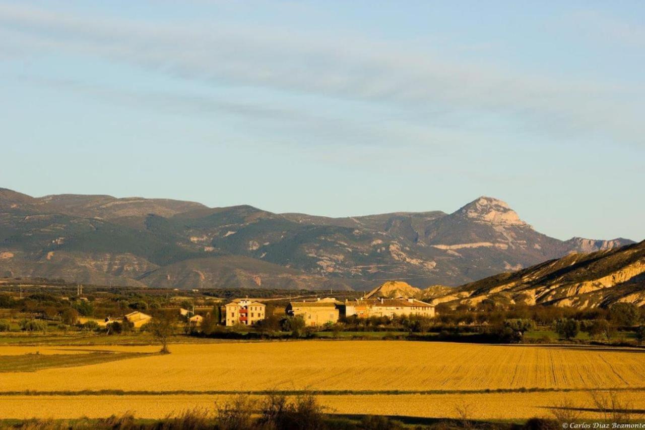 Apartamento Fontellas-Ayerbe Fontellas  Bagian luar foto